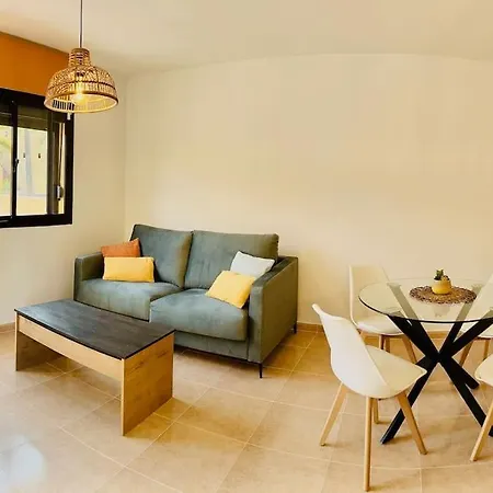 Alma House, Cool Pool Corralejo! Apartamento
